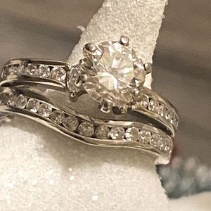 White gold wedding band set.